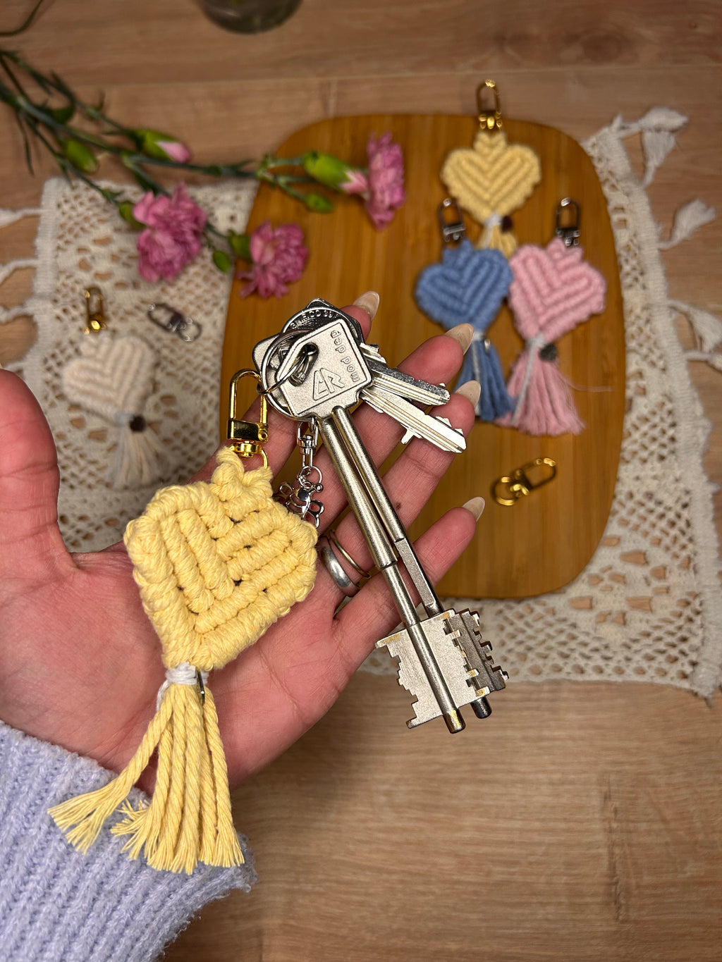 🤍 Portachiavi Cuore in Macramè
