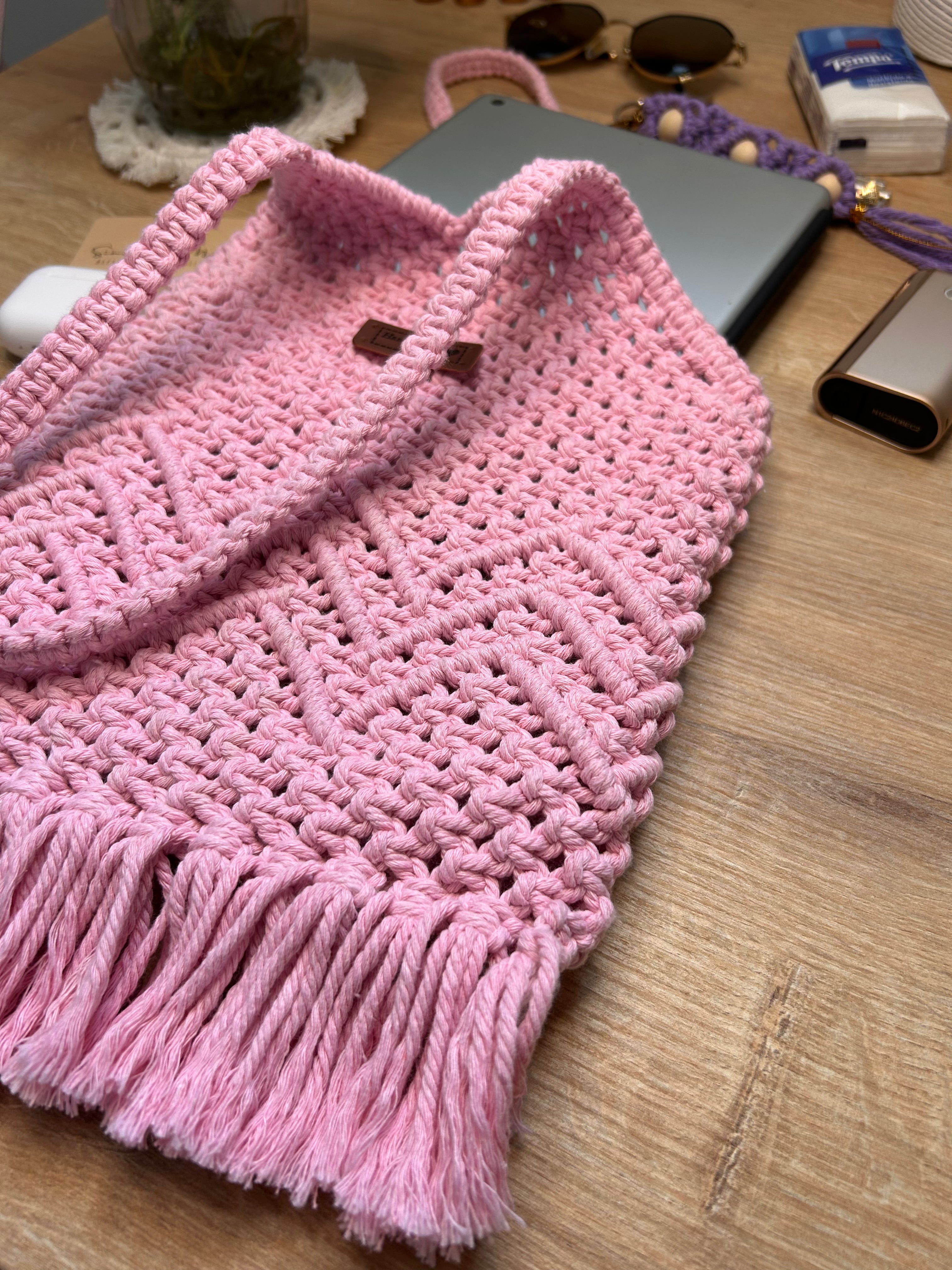 Macrame Shoulder Bag with Fringes 👜
